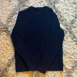 Banana Republic- Men's organic cotton sweater- size large/tall. Great condition!